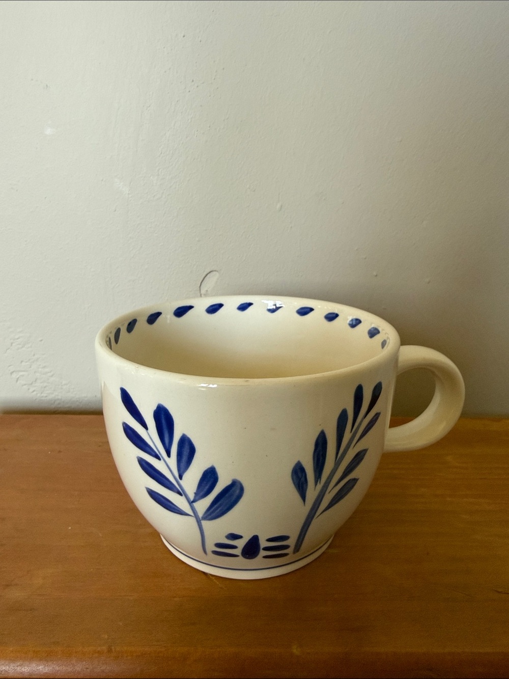 Hand-Painted Blue Leaf Ceramic Mug - Home Art